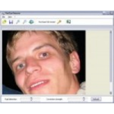Red Eye Remover                    